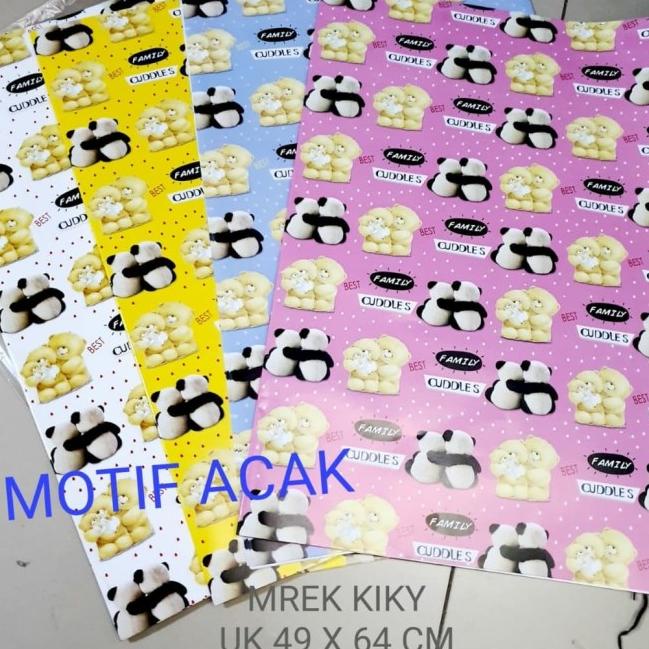 

KERTAS KADO GLOSY MURAH MOTIF U5