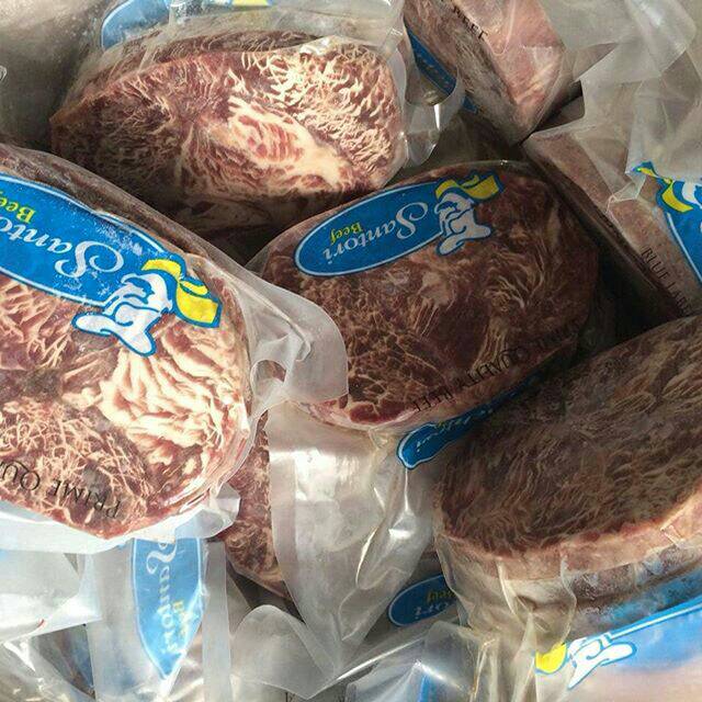 

Sirloin Beef wagyu / daging sapi wagyu / Sirloin Wagyu Santori Blue Label