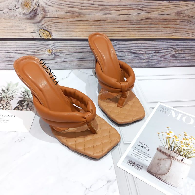 Sandal wanita Heels jepit busa empuk RD 03