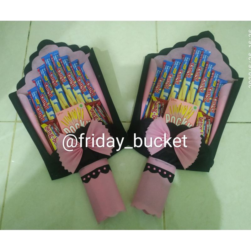 

bucket snack/buket snack/bucket snack/hadiah sidang /hadiah wisuda/hadiah ultah