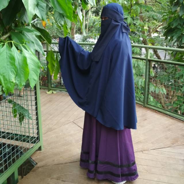 naira_hijab