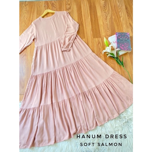 Hanum dress premium / dress polos / dress busui / gamis busui / dress rayon twill / dress hitam polos / BISACOD-SOFT SALMON