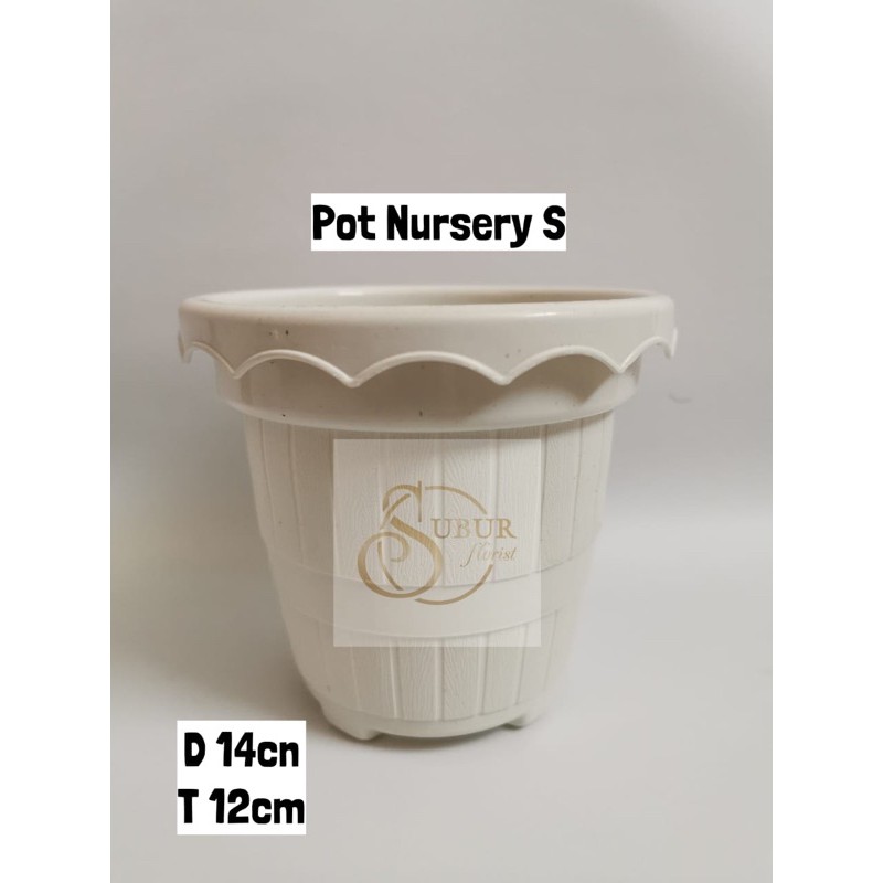 Pot Bunga Nursery / vas bunga plastik nursery 14x12cm