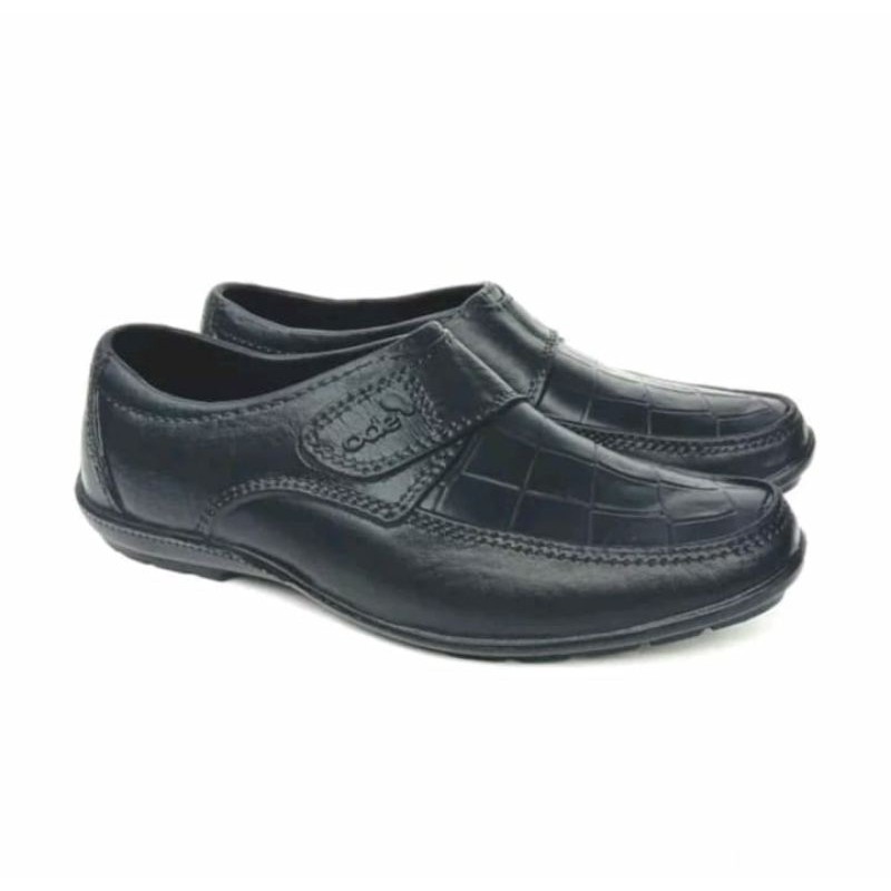 SEPATU KARET ODE FULL HITAM SIZE 40-45