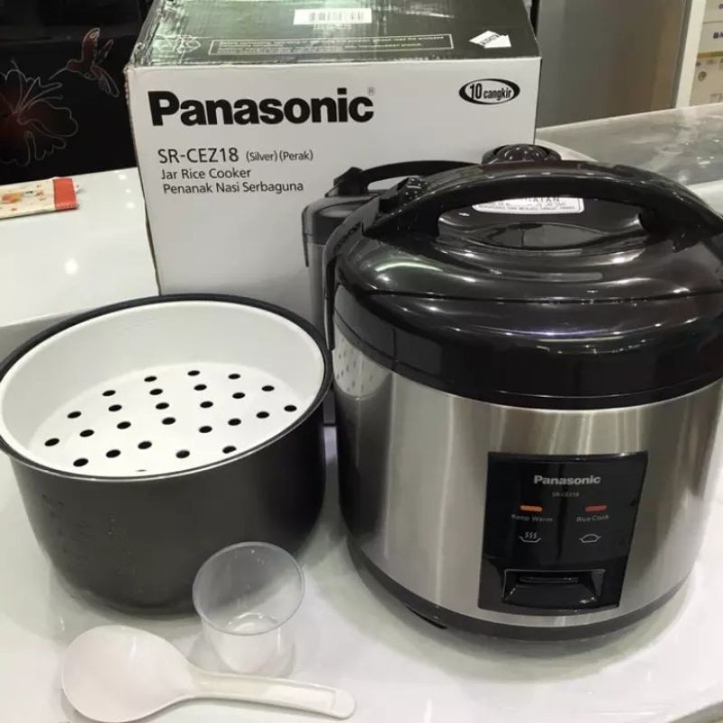 PANASONIC Rice Cooker/ Magic Comb 1,8 Liter 3 in 1 Silver SRCEZ18SSR 400 Watt