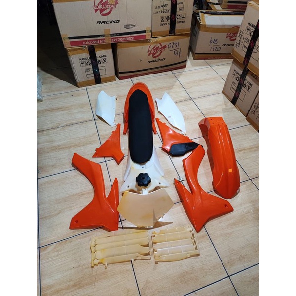 Body set ktm 250 new 2013 orange + jok + tank + kran, body trail ktm 250 new 2013