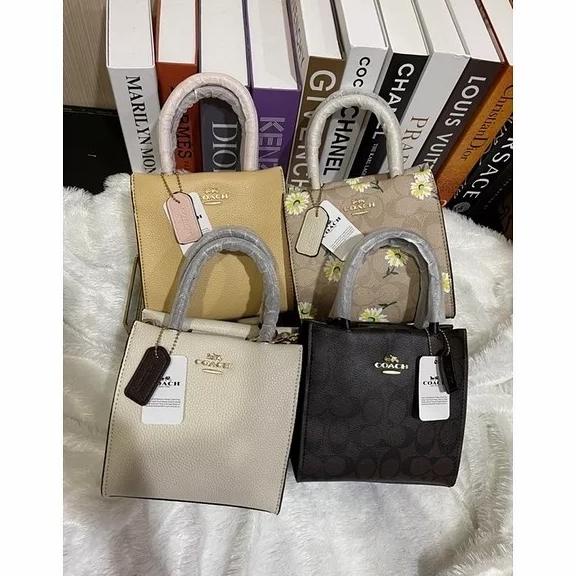 Harga Murah Tas Selempang Wanita Coach Mini Sling Bag (Coach Gladys)