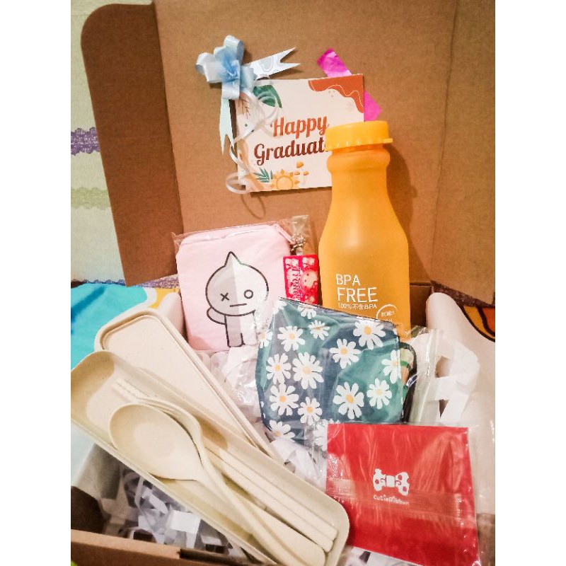 

HAMPERS LUCU / HAMPERS UNIK/ KADO ULANGTAHUN/ HAFIAH WISUDA/ GIFTBOX