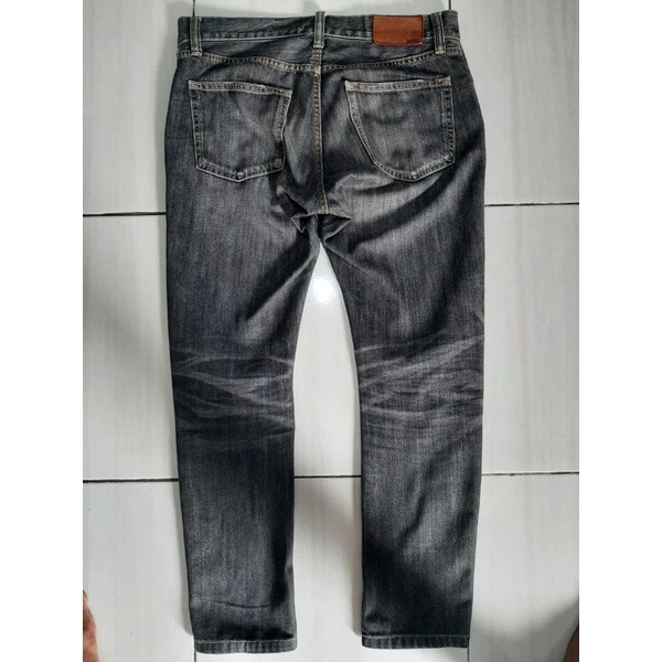 Celana Jeans Uniqlo Pria (Preloved)