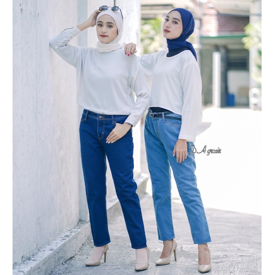 Minetion - FAVO BOYFRIEND JEANS / Fashion Wanita Kekinian / Busana Muslim Wanita