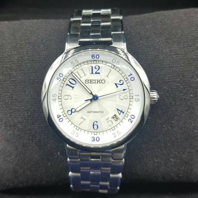 Jam SEIKO automatic SNH025 K1 silver