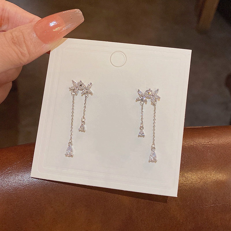 Anting Silver needle 925 Bentuk Bunga Rumbai Bahan Zirkon