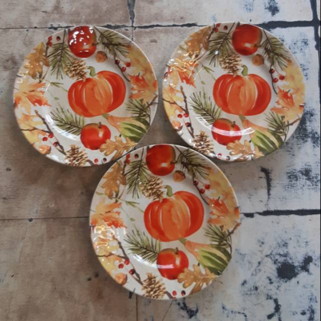 Jual pajangan piring hias-Jual pajangan dinding-Jual pajangan keramik import-Dekorasi-Hiasan murah