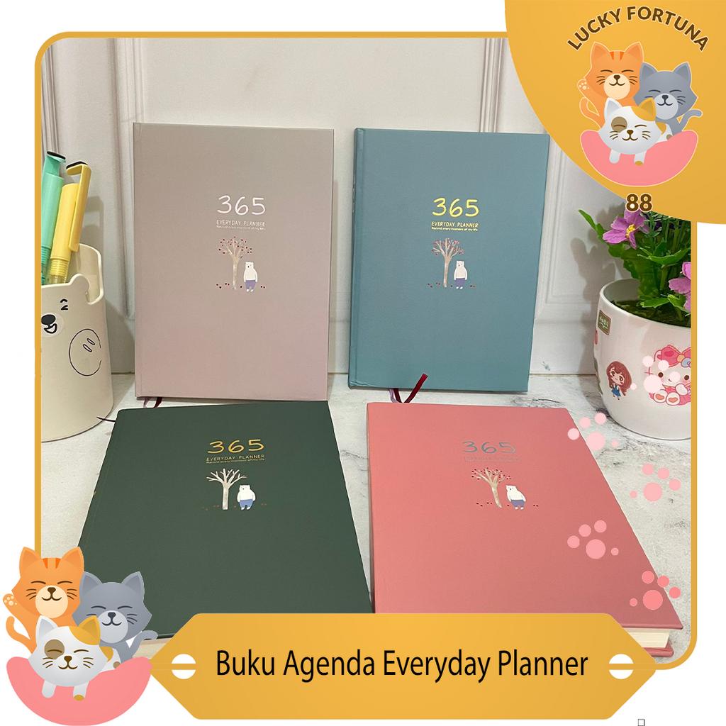 

[LuckyFortuna88] Buku Agenda Everyday Planner Buku agenda 365 hari Buku agenda dengan 365 halaman Buku agenda sepanjang 365 hari Buku agenda tahunan 365 days Buku agenda 1 tahun 365 days Buku agenda 365 days dengan desain menarik