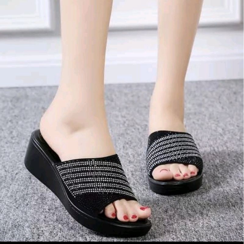 Sandal Wedges wanita blink / Sandal wanita kekinian / Sandal keren / Sandal kekinian / Sandal cewek