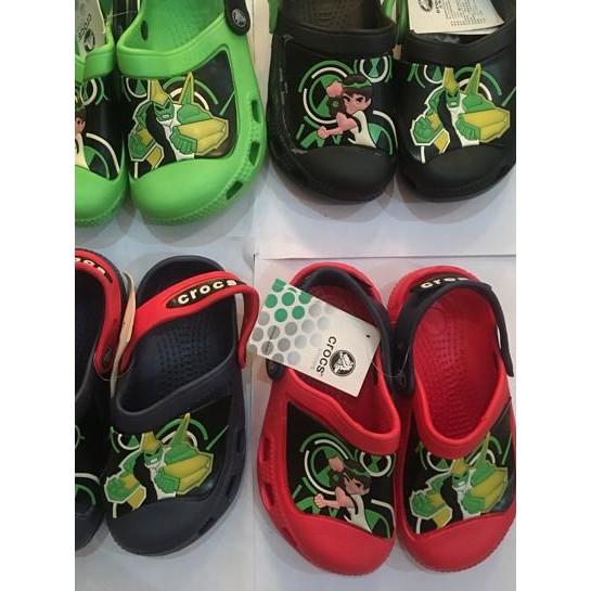 ben 10 crocs