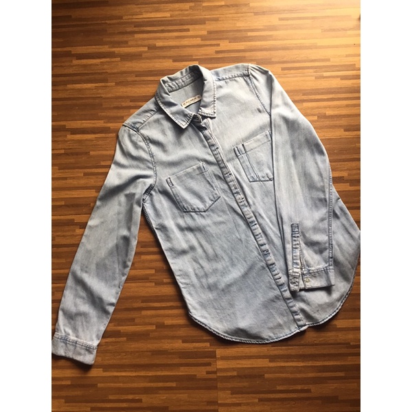 kemeja denim pull & bear /pull&bear