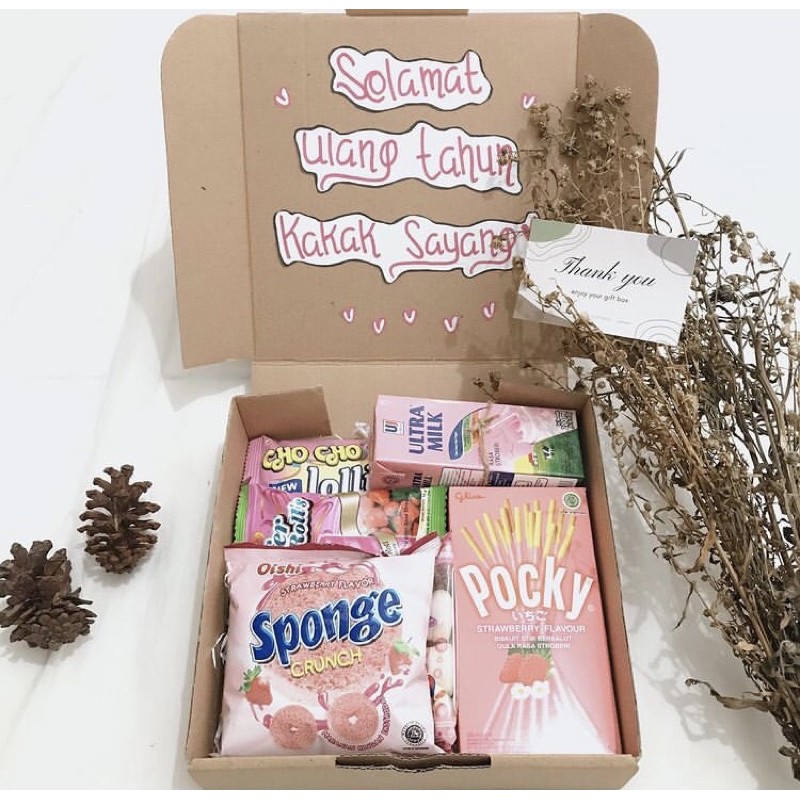 

(M)SNACK BOX/GIFT BOX/HADIAH WISUDA/BOX HAMPERS/BUCKET SNACK/HAMPERS LEBARAN/GIFT BOX MURAH