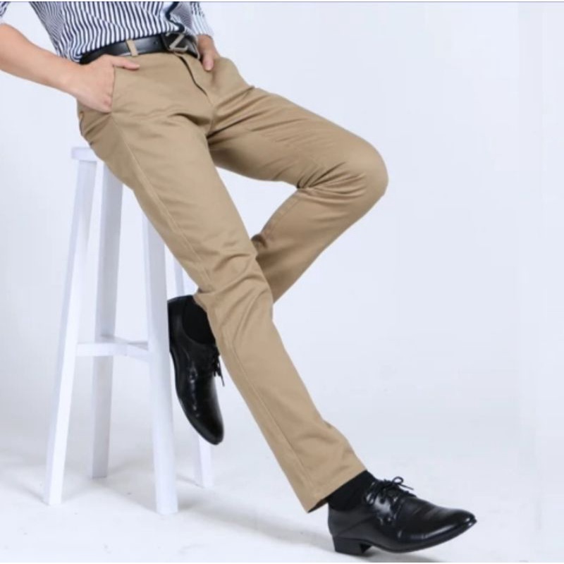 Full cotton Celana Panjang Chinos Pria Original Distro Hitam Krem Celana Pria Kasual Formal Kantor Santai Melar Chino Panjang