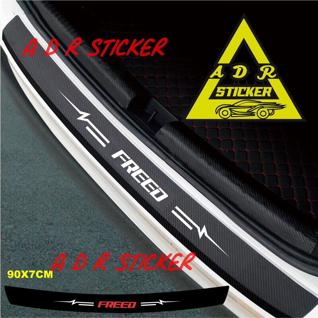 stiker carbon 3D bumper stiker pengaman bumper bagasi mobil honda freed stiker carbon 3d honda freed