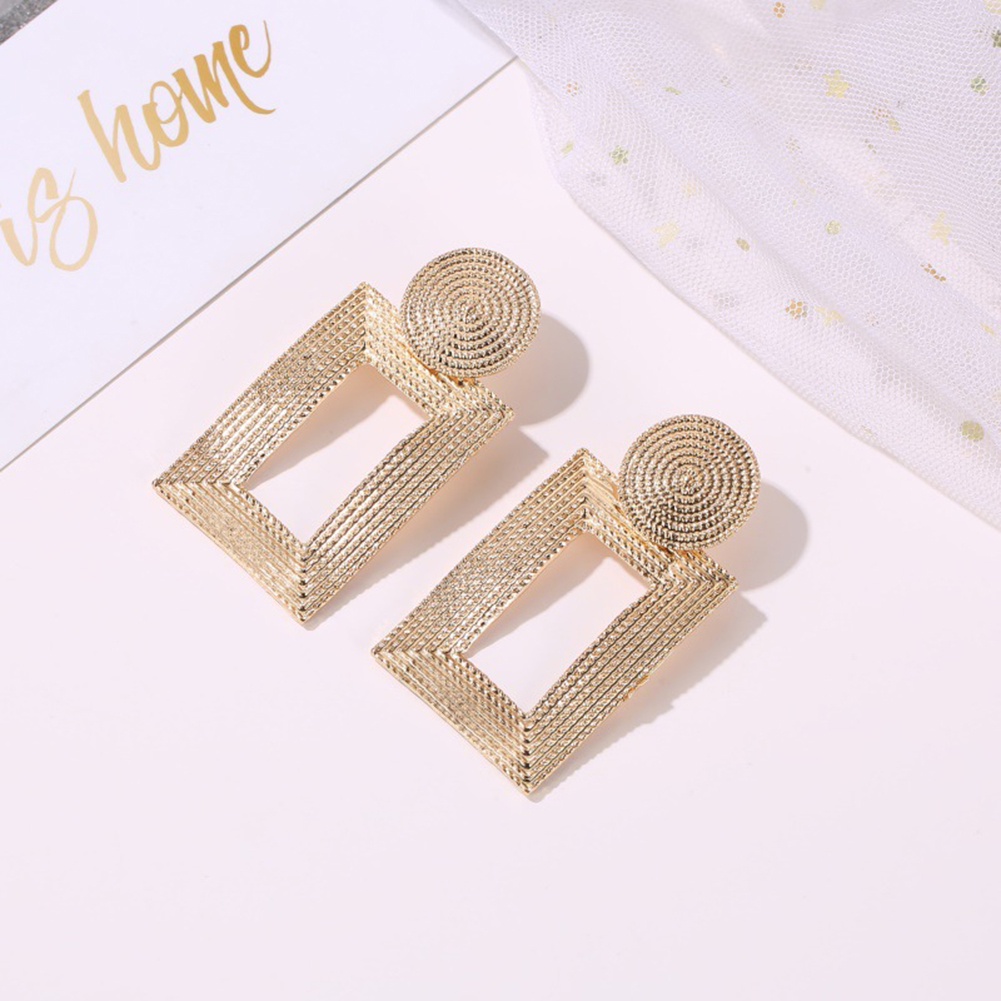 Hu Hu Hu Hu Hu Alat Bantu Pasang Kacamata♡ Anting Stud Bentuk Persegi Panjang Geometris Model Hollow Untuk Wanita