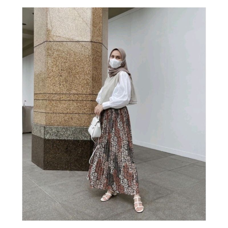 Preloved RISYA SKIRT by alln.knitwear