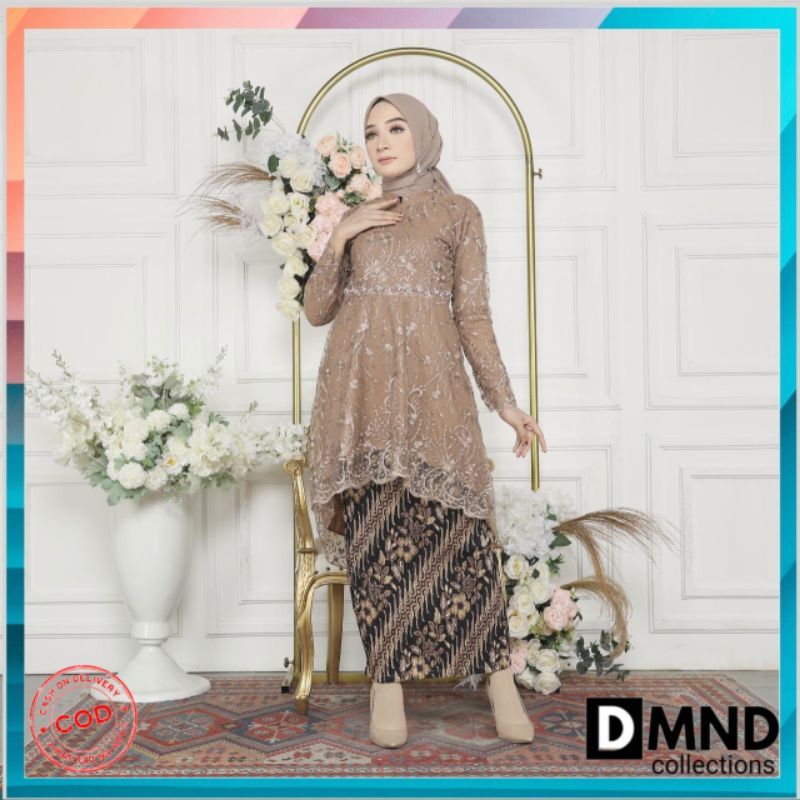 SETELAN KEBAYA LESTY KEJORA/KEBAYA MODERN/KEBAYA TERBARU