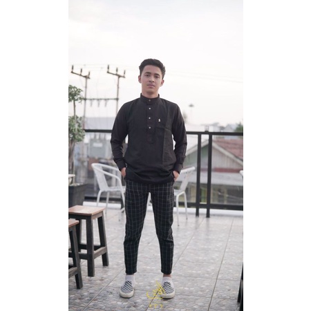 Koko Pria Sultan Haramain Embos