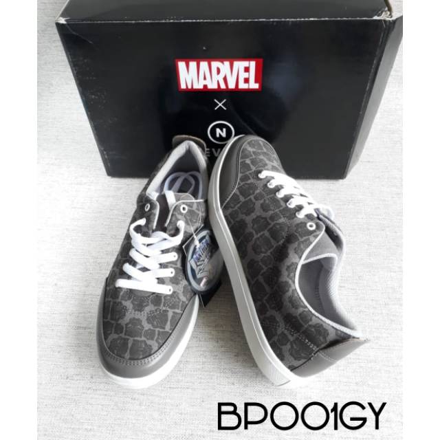 Sepatu Sneaker Pria Kanvas Motif Brand MATAHARI Nevada Marvel
