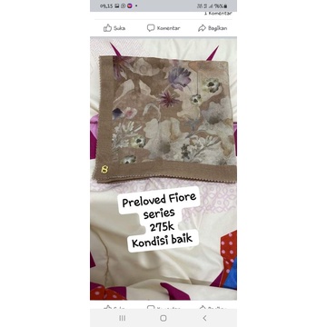 Preloved Buttonscarves Fiore.