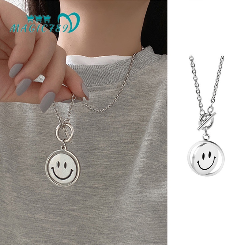 Magic789 Kalung Rantai Liontin Smiley Face Bahan Stainless Steel Untuk Pria / Wanita