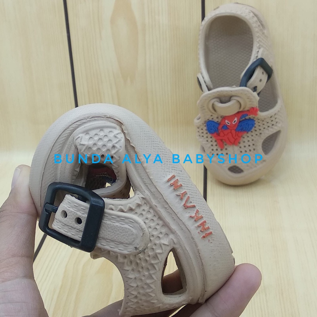 Sendal Anak Laki Laki Usia 6 - 12 Bulan Motif Kartun KREM Lucu Alas Karet Anti Licin - Sepatu Sandal Anak Cowok Karet Anti Licin