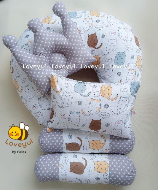Kain Sprei Meteran Chibi Cat Star