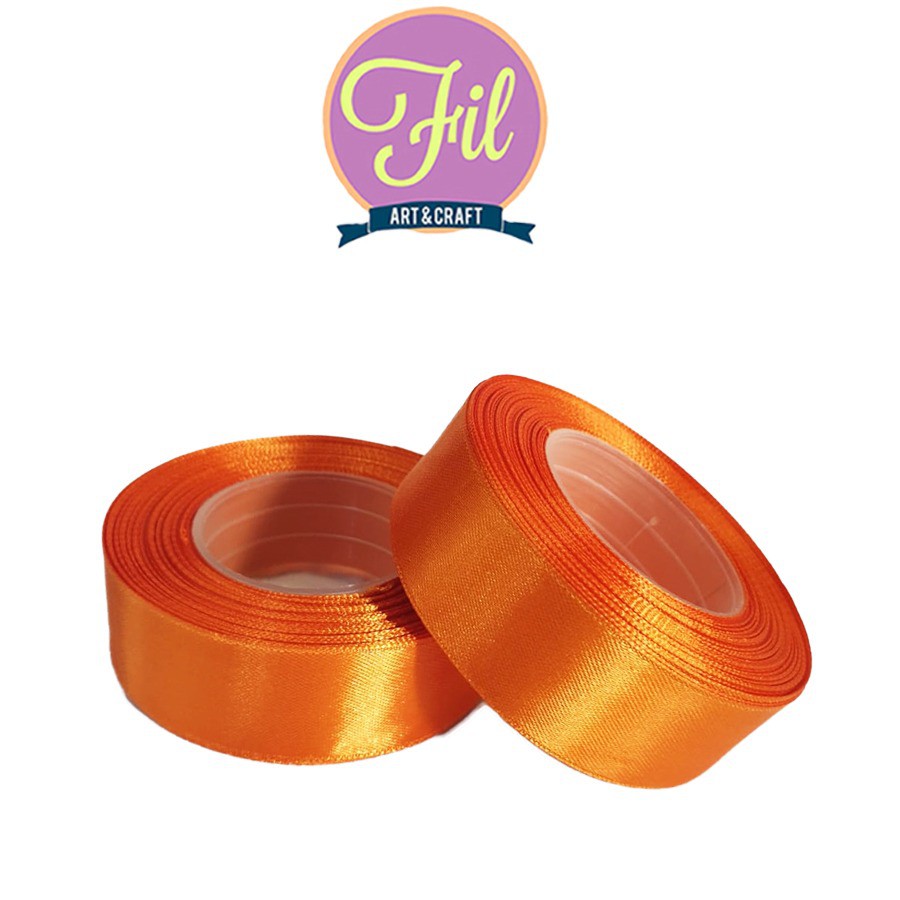 

Pita Satin Orange 1inch Sedang /Pita Kain Orange / Pita Satin 1inch