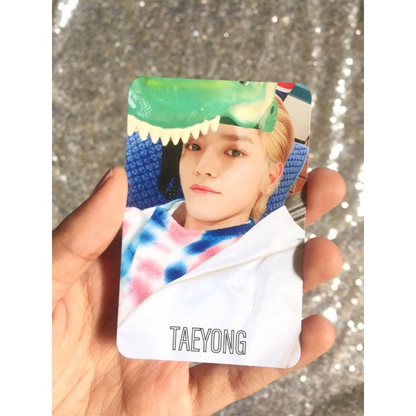 photocard (pc) taeyong loveholic c ver