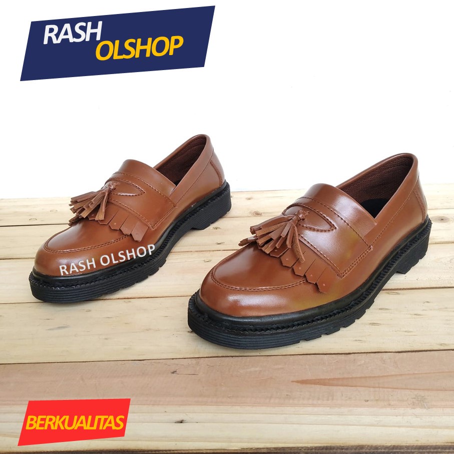 Sepatu Penny Loafer Pria Warna Coklat Model Indian Loafer Pria Coklat Terbaru