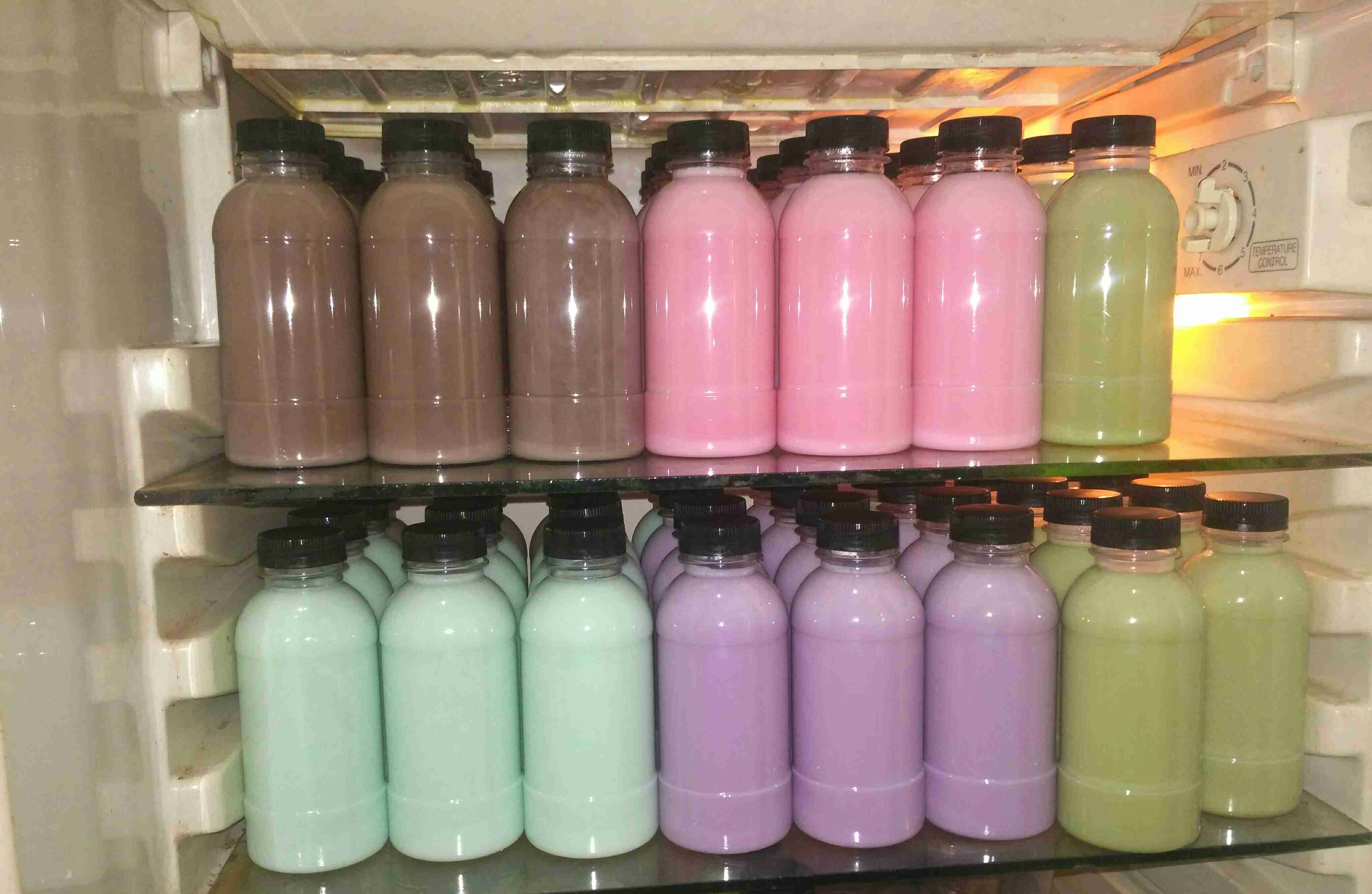 ( 100 Pcs Botol Cabe 200 Ml Sn Hitam Botol Plastik 200 Ml / Botol Murah