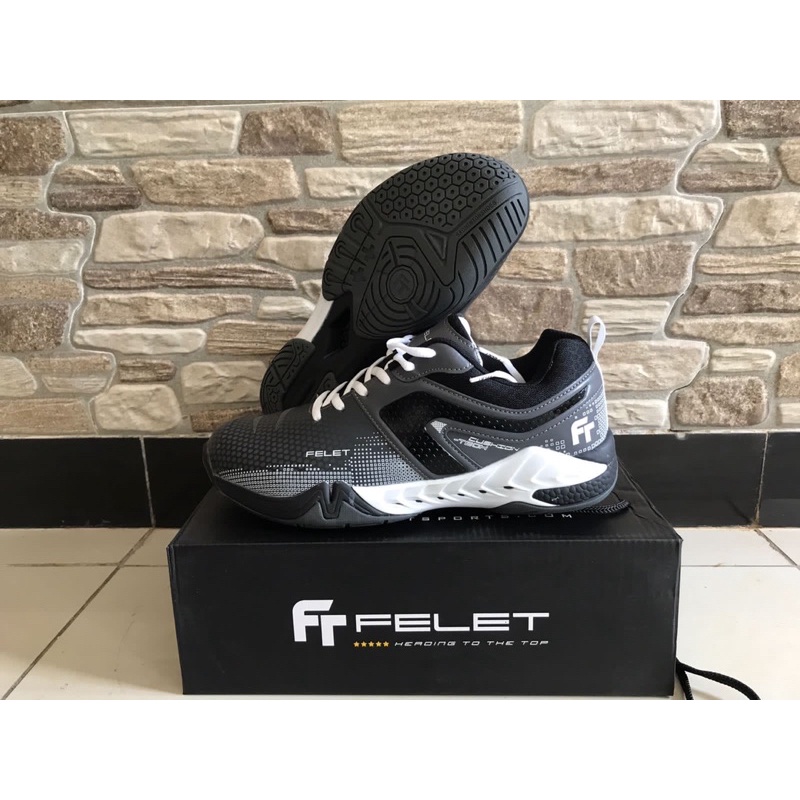 Sepatu Felet Ranger Boost 1.0 Grey Original