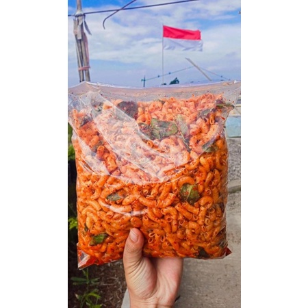 

makaroni keriuk pedase xtradaun jeruk makaroni pedas kemasan1kg