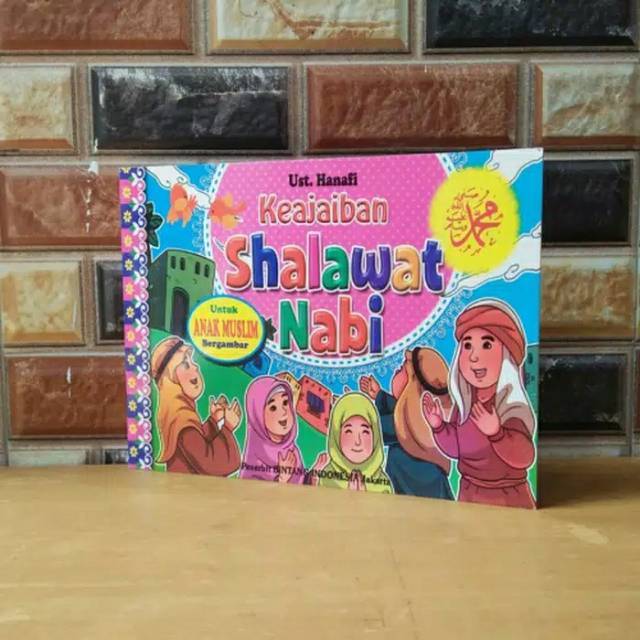KEAJAIBAN SHALAWAT NABI