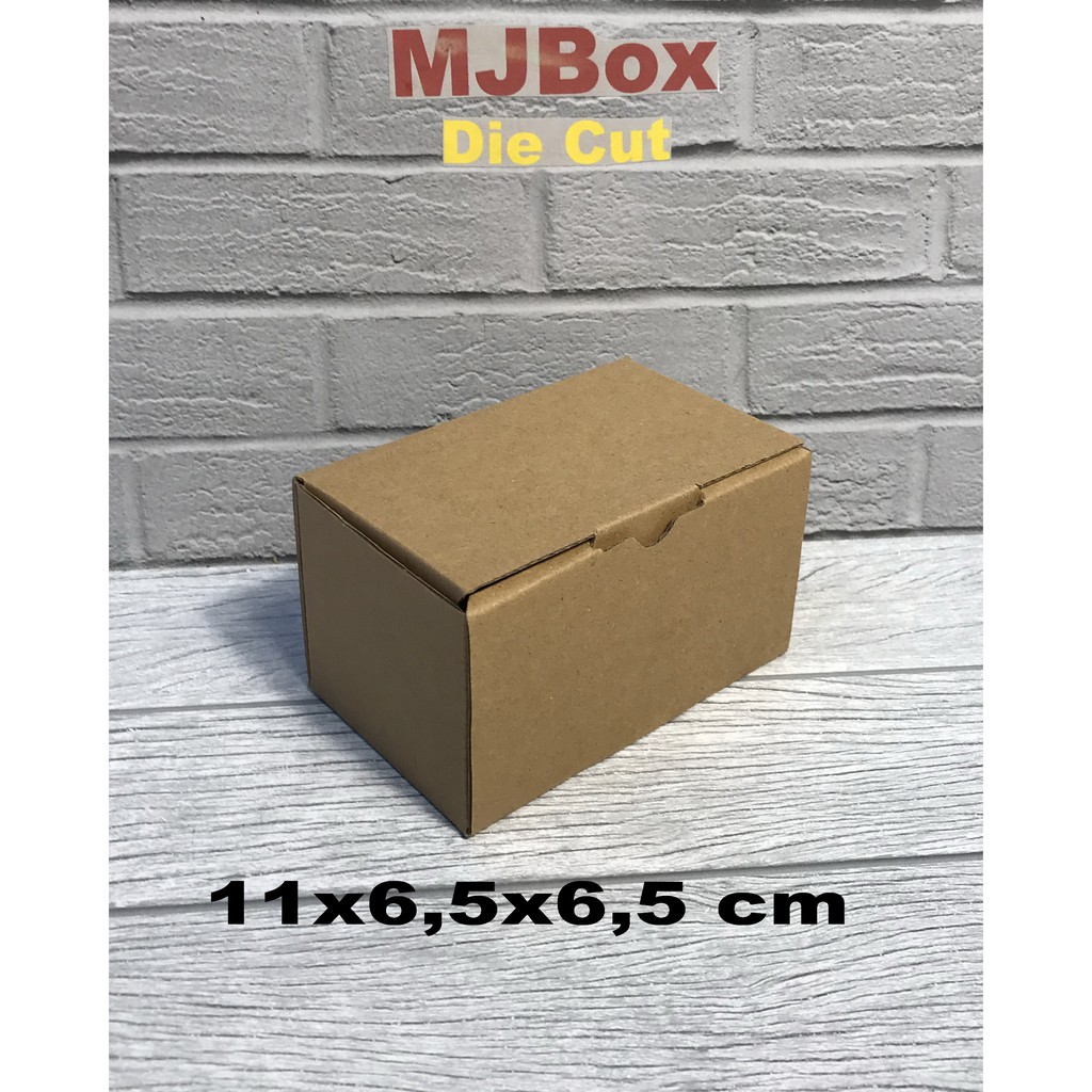

kardus uk.11x6,5x6,5 cm.........Kardus karton box Pizza