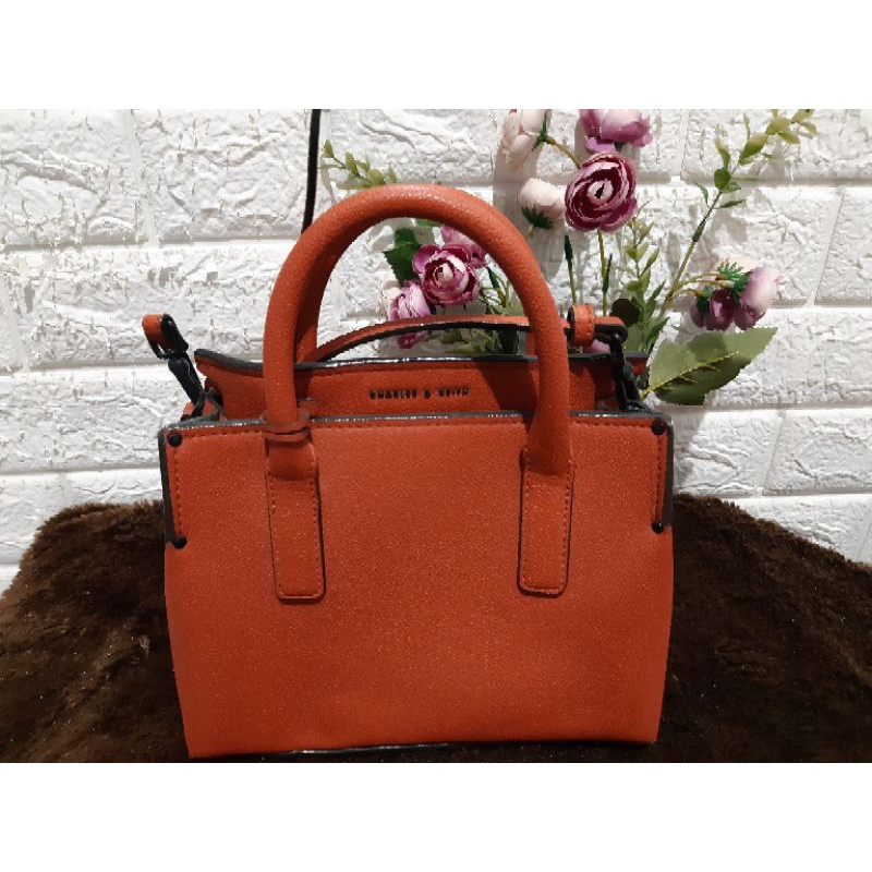 [PRELOVED] Tas charles and keith ORI | ORANGE
