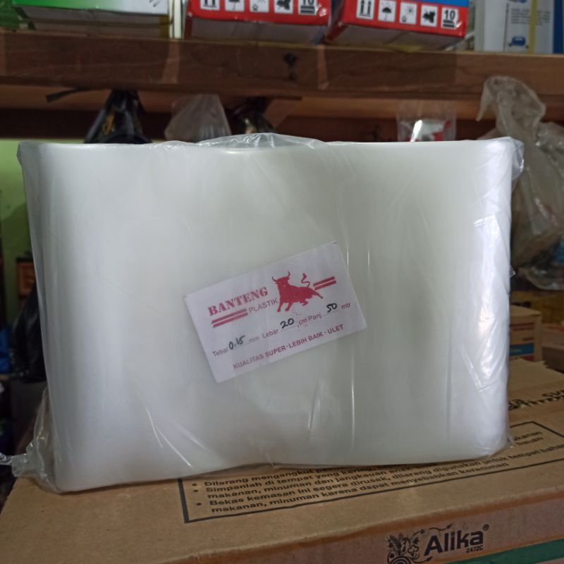 SELANG DRIP IRIGASI PLASTIK PE 4 dim (20 CM x 0.15 micron x 50 meter) BANTENG