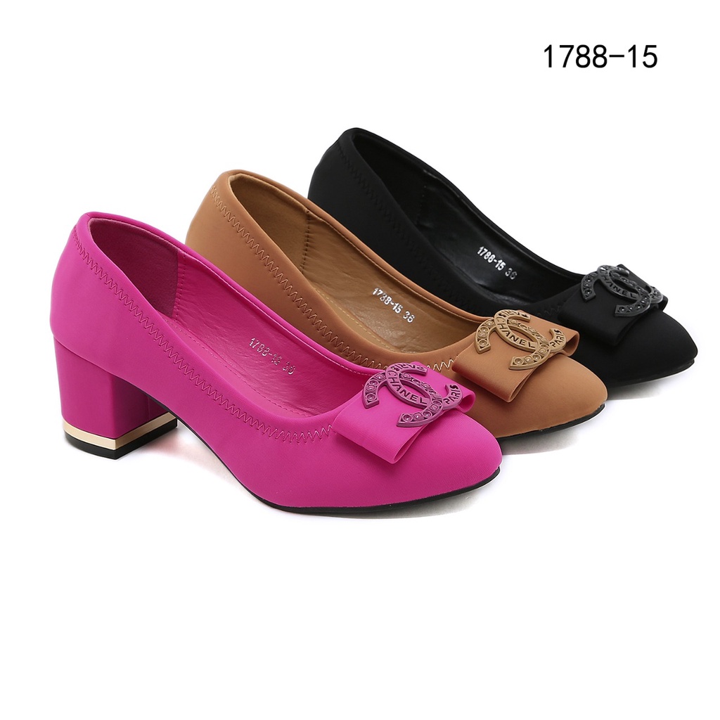 CC Logo Bow Block Heel Pumps 1788-15