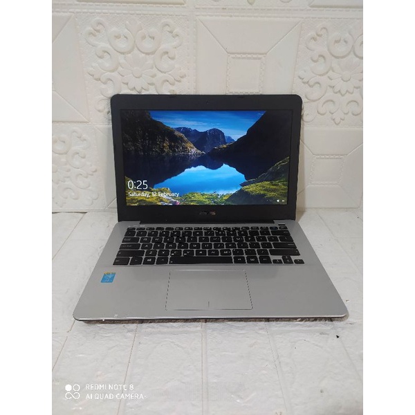 ASUS X302LA Black I3-4005U RAM 4GB HDD 500GB Second
