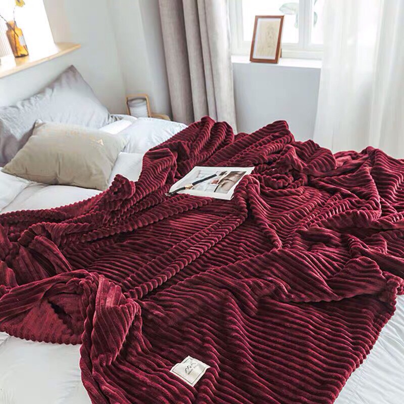 Selimut Bulu Halus Salur Dewasa Motif Polos Aesthetic Murah Terlaris Elegant 180x200 New Arrival-MAROON