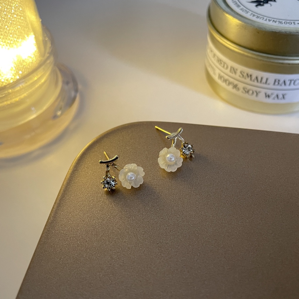 Rhinestone bunga anting-anting modis baru cahaya mewah anting-anting untuk Wanita musim panas niche