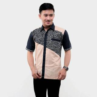 Hem Batik Kombinasi Polos Model Baju Batik Pria Terbaru 2019