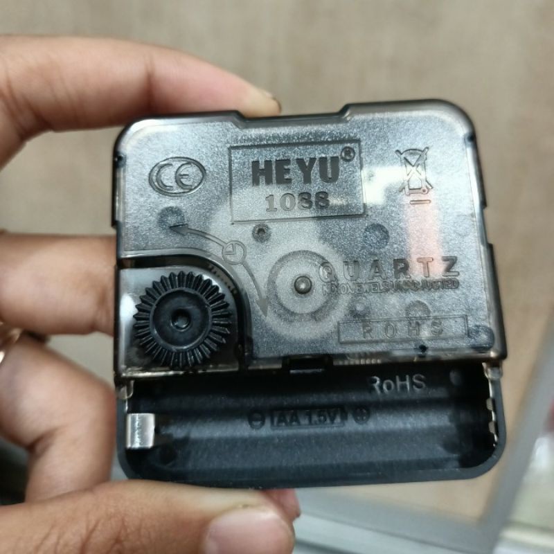 mesin jam dinding HEYU 1088 quartz