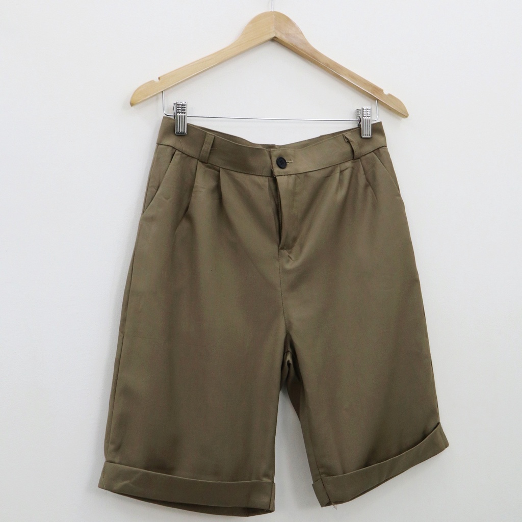 Belen short pants - Thejanclothes